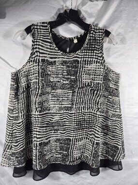 Japna Women's Black Patchwork Tiered Hem Flowy Lined African Tribal Top Size XL